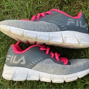 FILA Girls Running Shoes Size 3 1/2